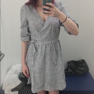 Old Navy Seersucker Wrap Dress